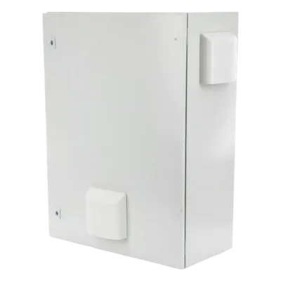Gabinete de Acero para Exterior / IP55 / Ventilación Integrada / 500 x 700 x 250 mm / Placa Trasera Metálica / Cerradura con Llave, imagen 4